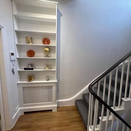 Apartamento Flat In The Heart Of Holland Park Londres Exterior foto